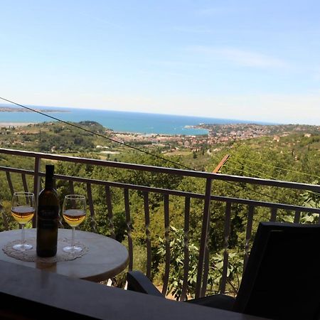Tre Terre Apartment Lucija Bagian luar foto